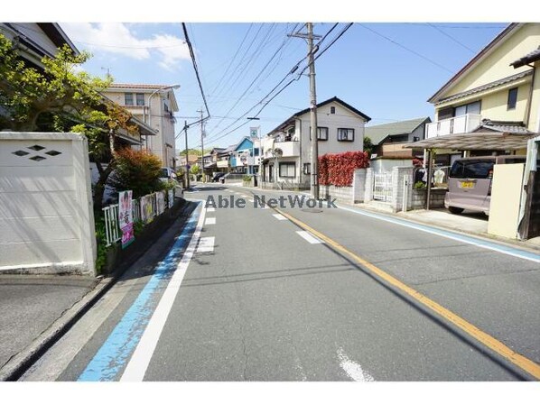 ウイングコート向山の物件外観写真